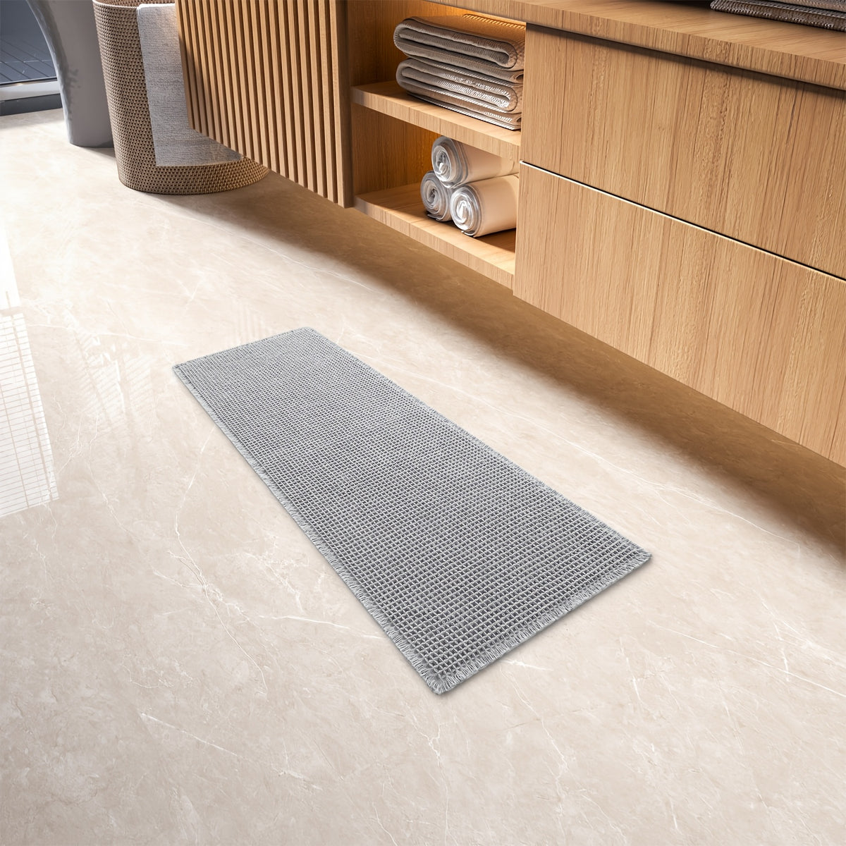 Gris clair / 16.93 x 48.03 pouces / 43 x 122 cm