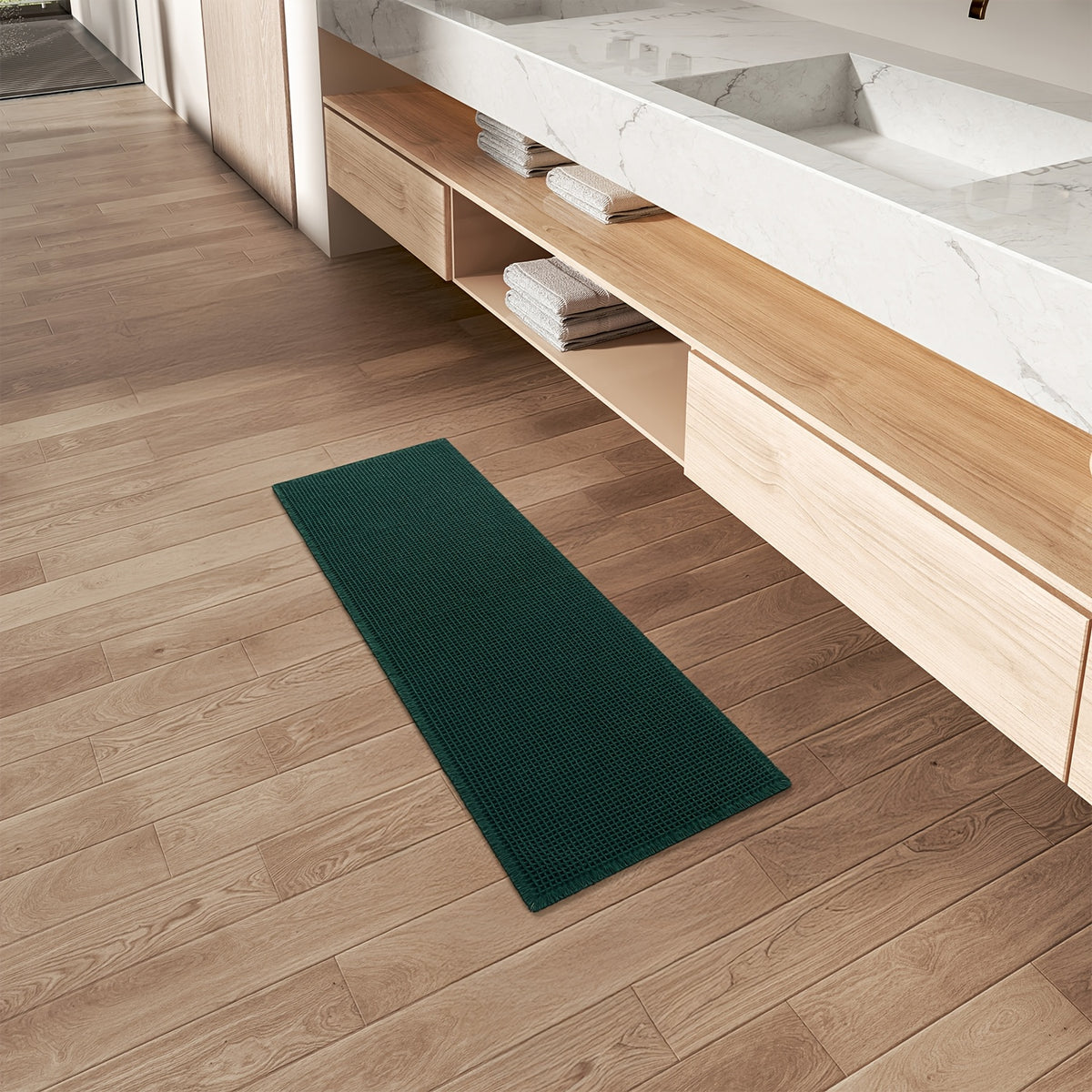 Vert foncé / 16.93 x 48.03 pouces / 43 x 122 cm