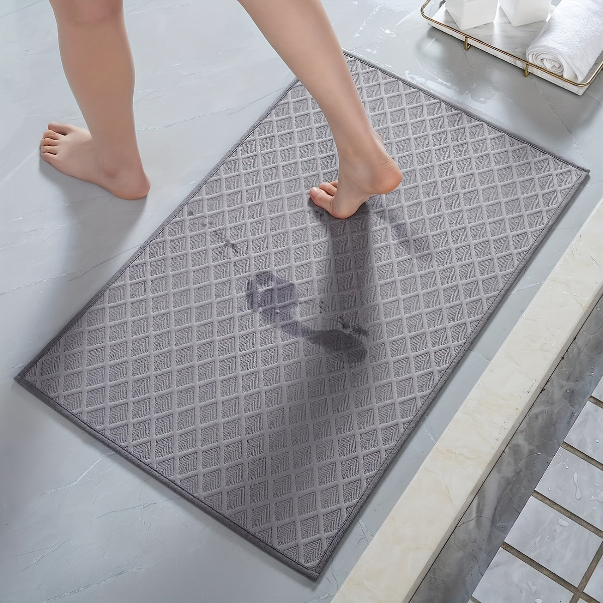 Tapis de bain ultra fin à losanges, absorption en 3 secondes