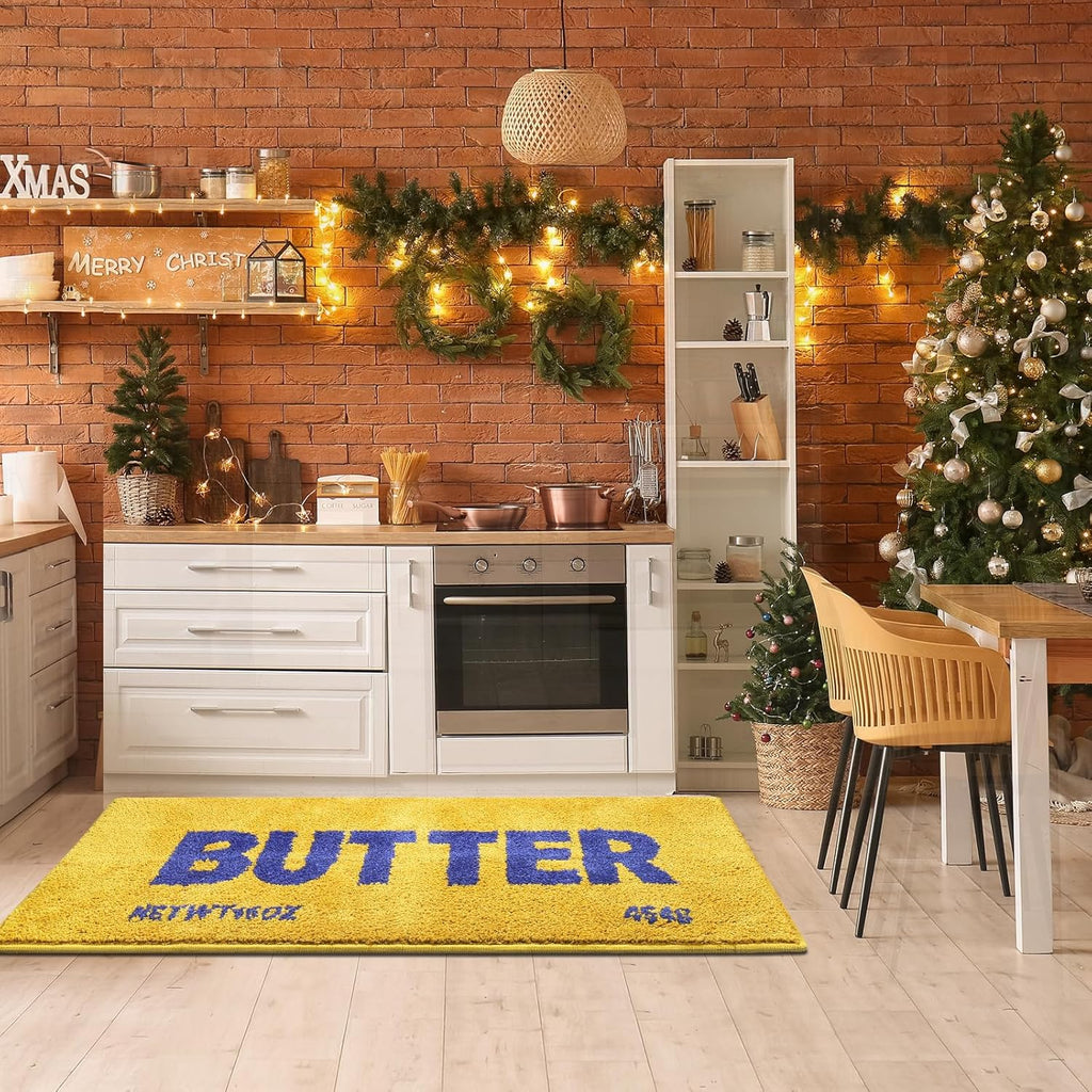 Tapis de salle de bain tufté à lettrage