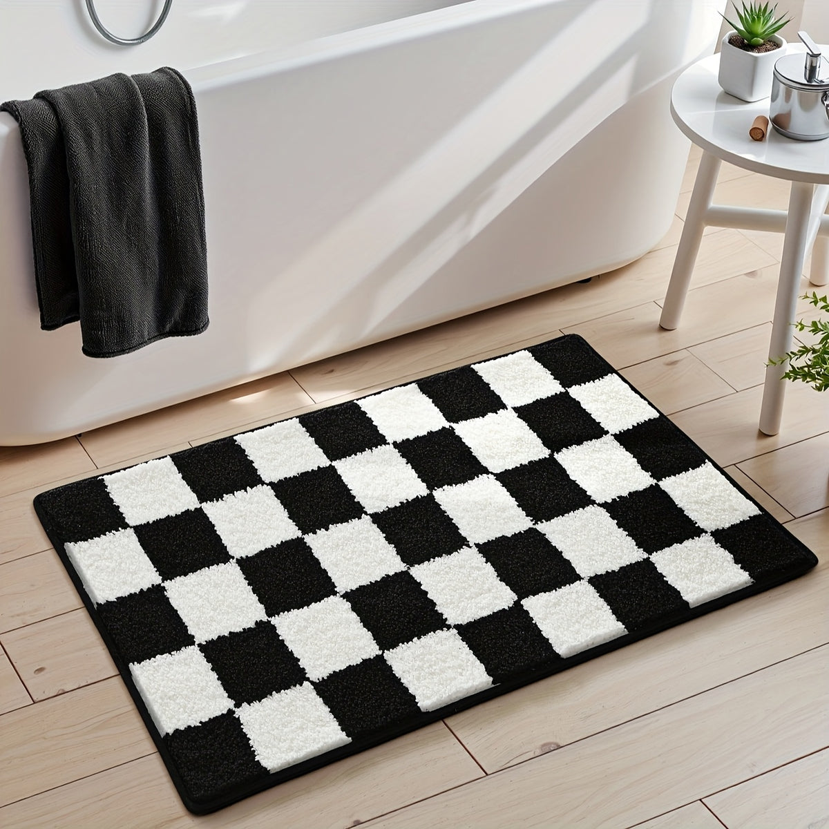 Tapis de salle de bain à damier floqué