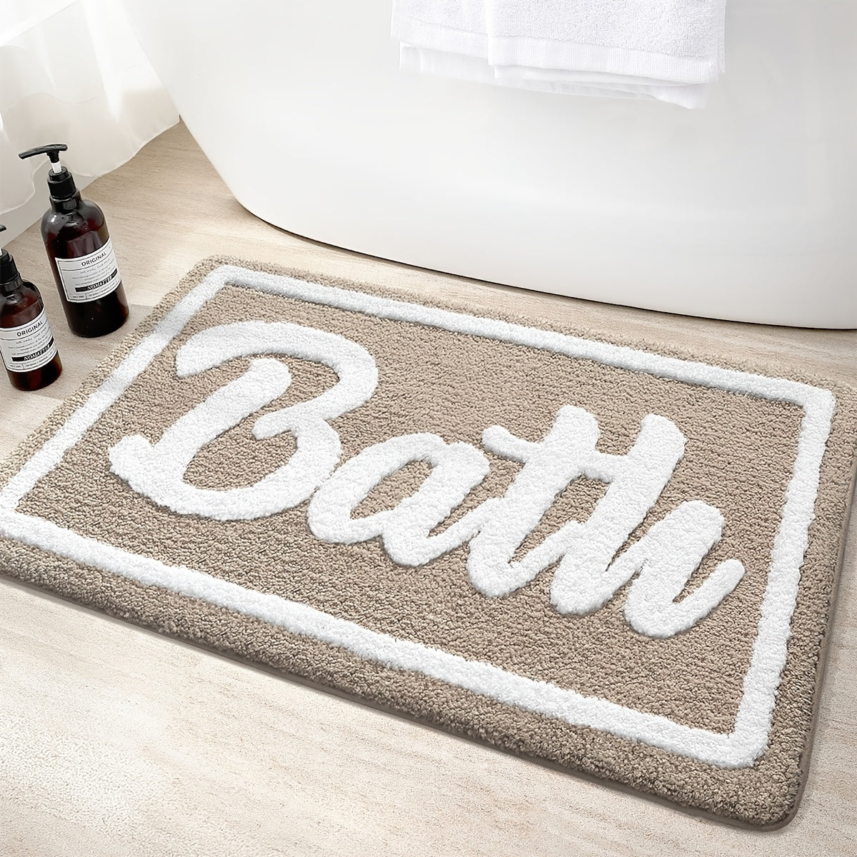 Tapis de salle de bain épais à lettrage Bath tufté en relief